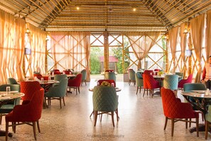Restaurant - Manohari The Tea Retreat (Dibrugarh)