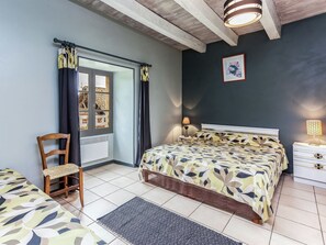 4 bedrooms