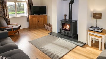 Cottage | Living area