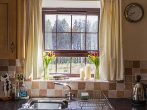 Casa de campo | Cocina privada | Lavavajillas y utensilios de cocina 