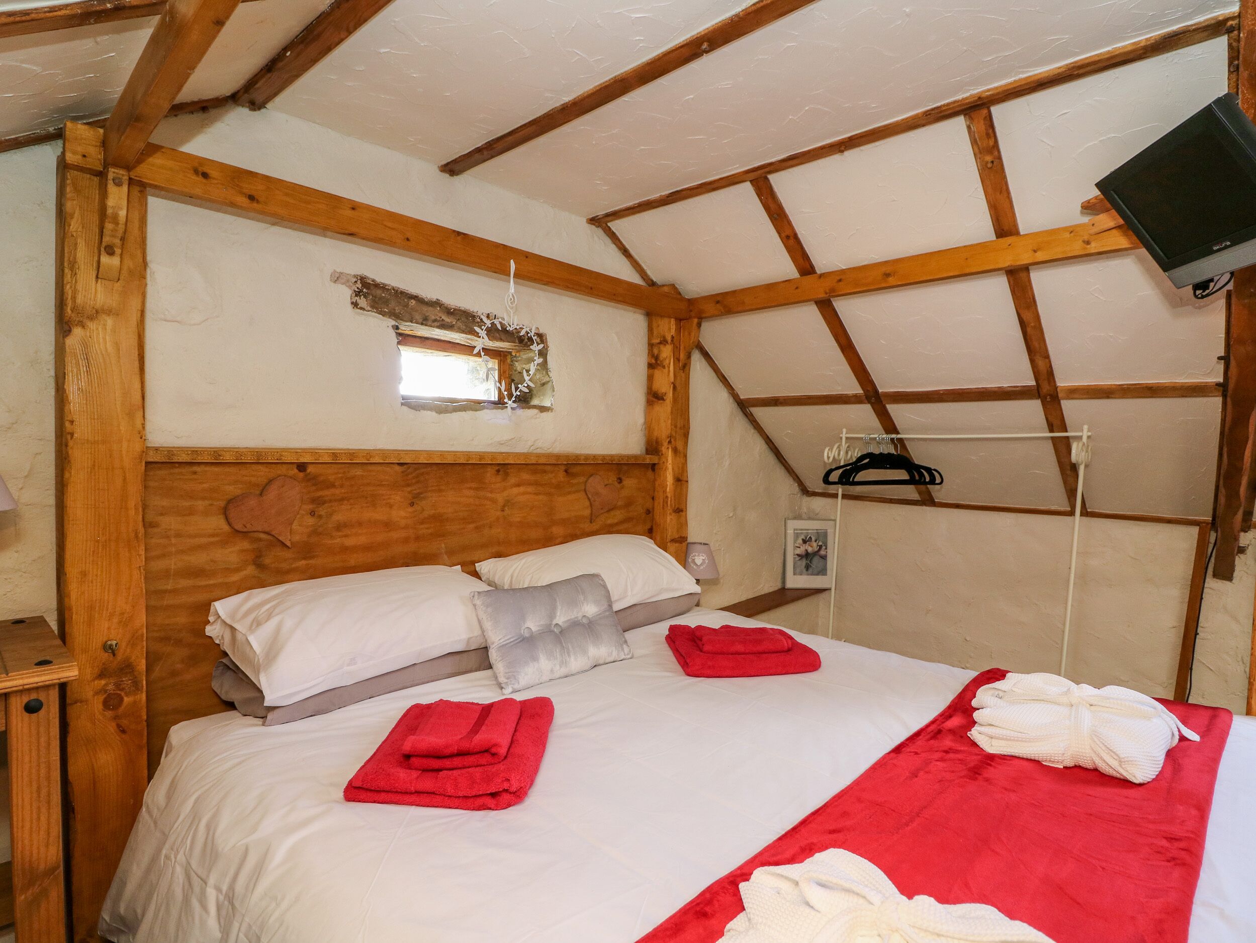 1 bedroom, free WiFi, individually decorated, individually furnished