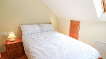 Cottage | 6 bedrooms, individually decorated, individually furnished, free WiFi