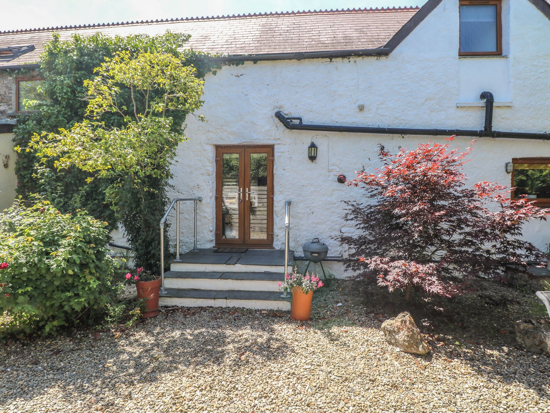 Cottage | Interior