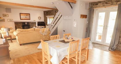 Stable Cottage, Narberth