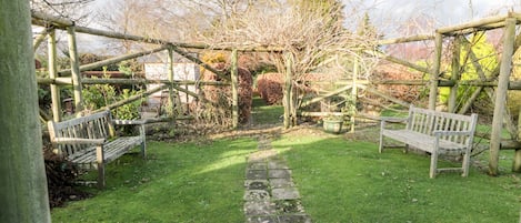 Cottage | Interior