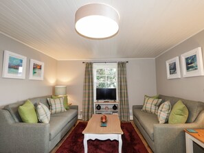 Cottage | Living area