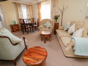 Cottage | Living room
