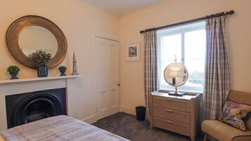 Cottage | 1 bedroom, individually decorated, individually furnished, free WiFi