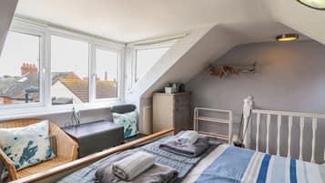 3 habitaciones, decoración personalizada y muebles diferentes