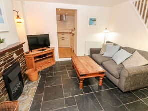 TV - Bay Tree Cottage (Looe)
