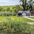 Acorn Lodge At Bridge Lake Farm &amp; Fishery