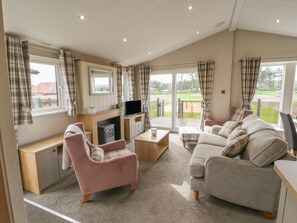 Cottage | Interior - Sea Holly Lodge (Saltburn-by-the-Sea)