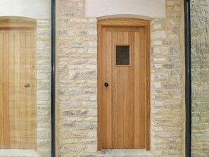 Cottage | Interior - High Cogges Farm Holiday Cottages The Cart Shed (Witney)