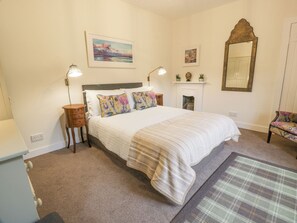 Casa de campo | 2 dormitorios, decoración individual, mobiliario individual