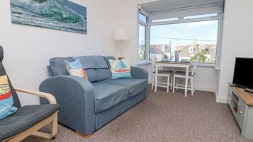 Cottage | Living area