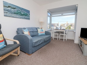 Cottage | Living area