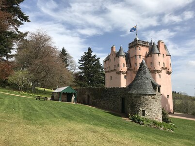 Steading Cottage - Craigievar Castle
