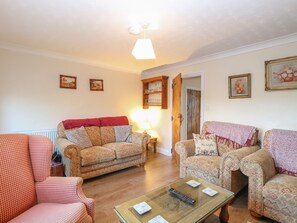 Living room - Rose Cottage (King's Lynn)