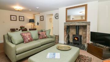 Cottage | Living area