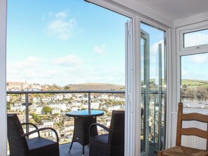 Cottage | Interior - Windwhistle (Dartmouth)