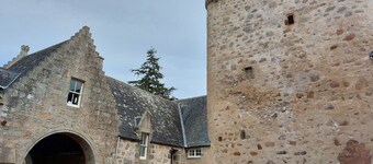 Courtyard Cottage - Drum Castle