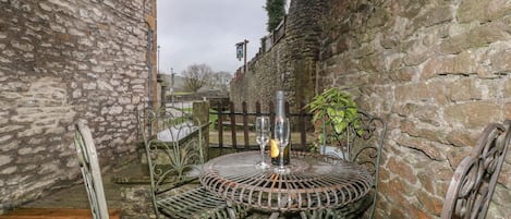 Cottage | Interior