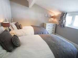 Cottage | Interior