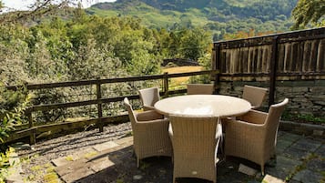 Cottage | Balcony