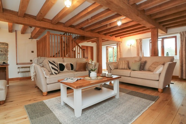 Cottage | Interior