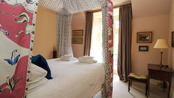 Cottage | 2 bilik tidur, dihias secara berasingan