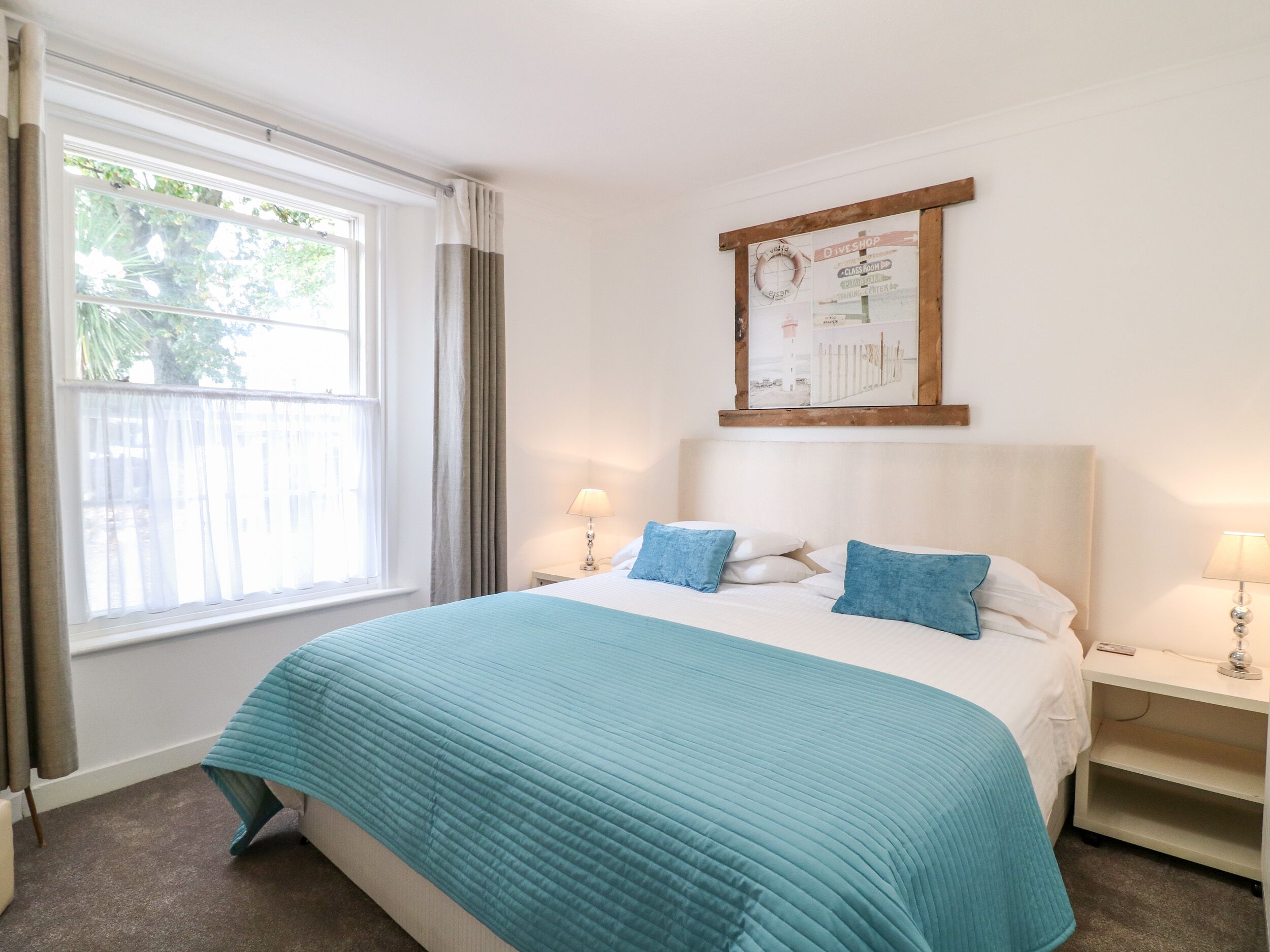 Casa de campo | 8 quartos, individualmente decorados, individualmente mobiliados