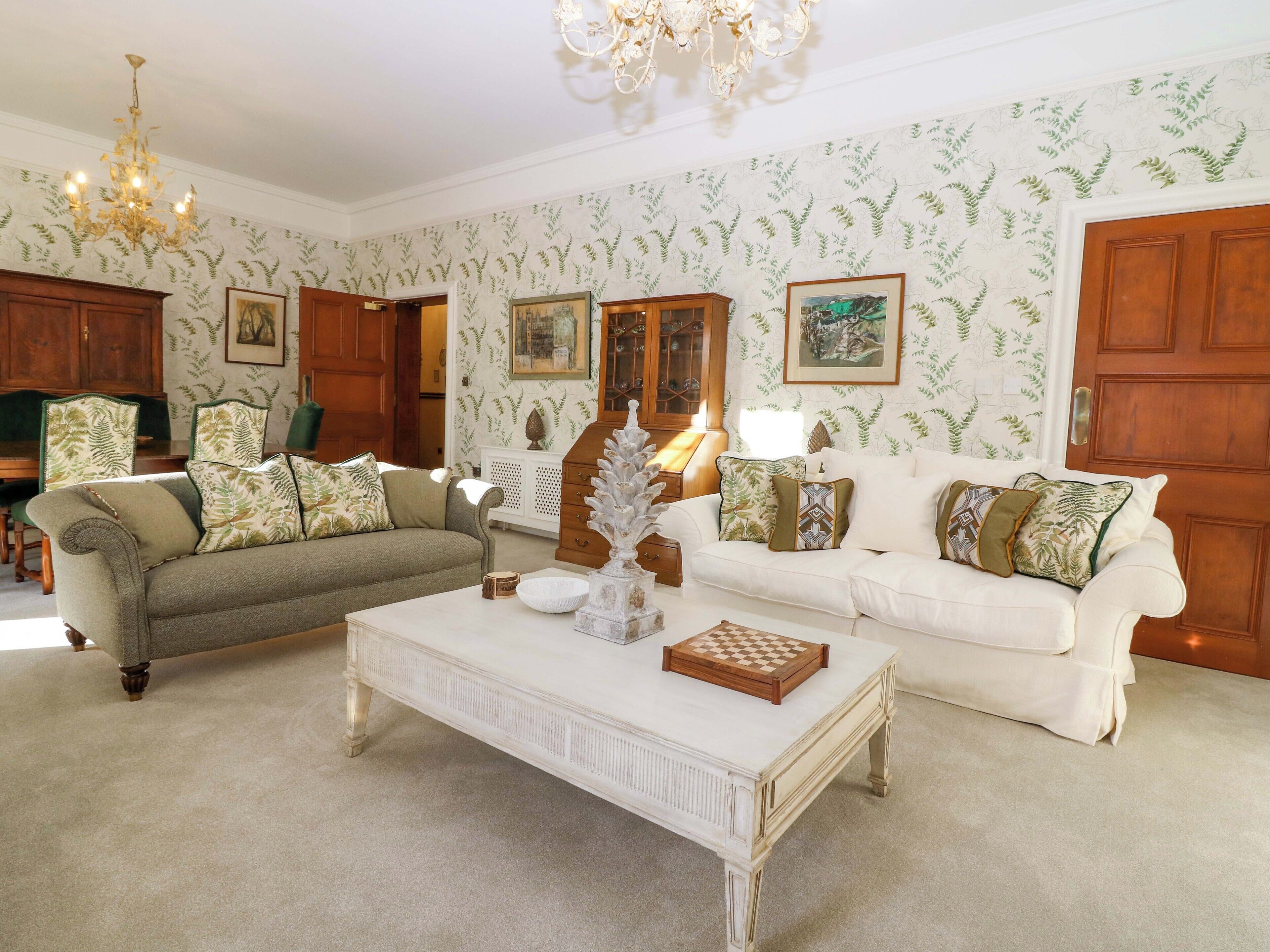 Cottage | Living area