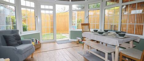 Cottage | Interior