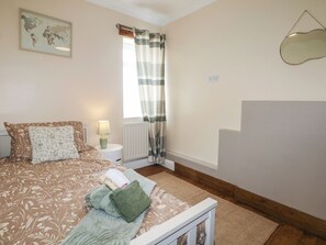 Cottage | 3 bedrooms, individually decorated, individually furnished, free WiFi - Bay Cosy (Pevensey)