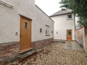 Cottage | Exterior - Greenlawns (Burnham-on-Sea)