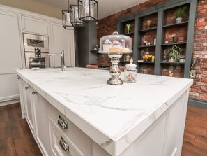 คอทเทจ | ภายใน