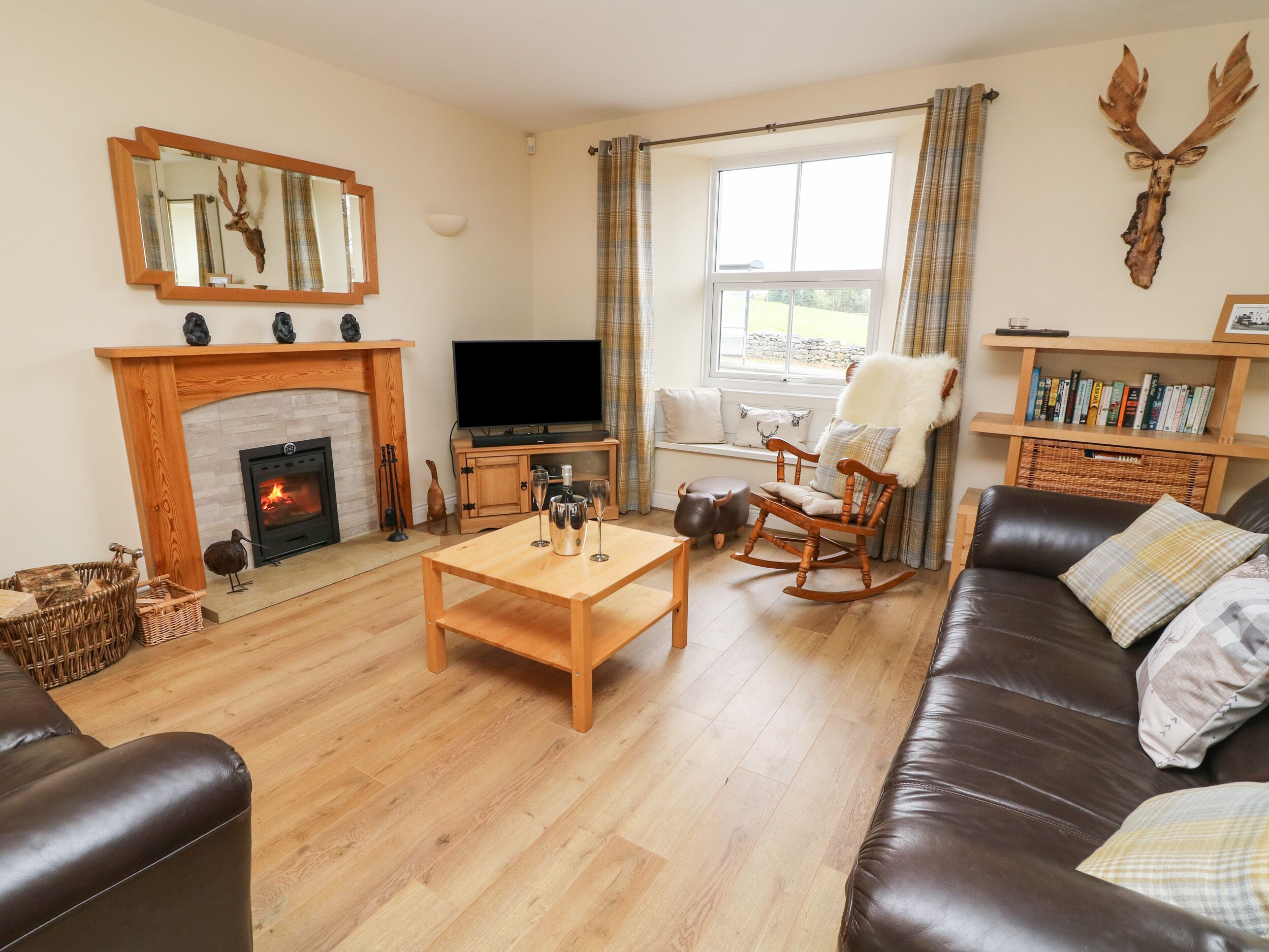 Cottage | Interior