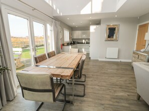 Cottage | Interior - The Deck House (Chathill)