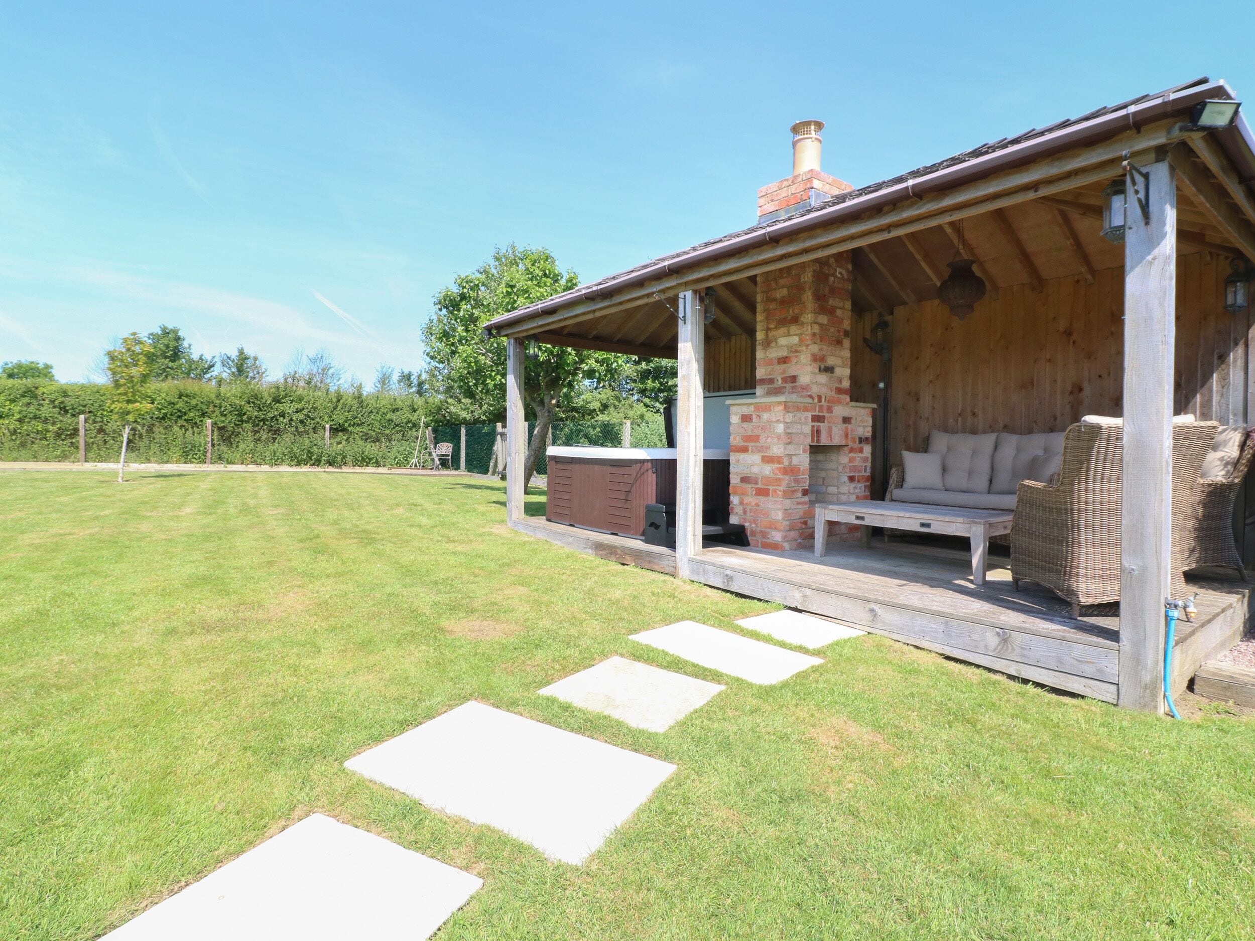 Cottage | Property grounds