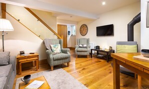 Cottage | Interior