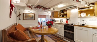 Smithy Cottage At Lindeth