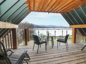 Terrace/patio - The Apartment (Fort William)