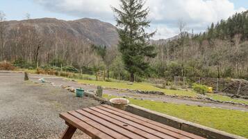 Cottage | Property grounds