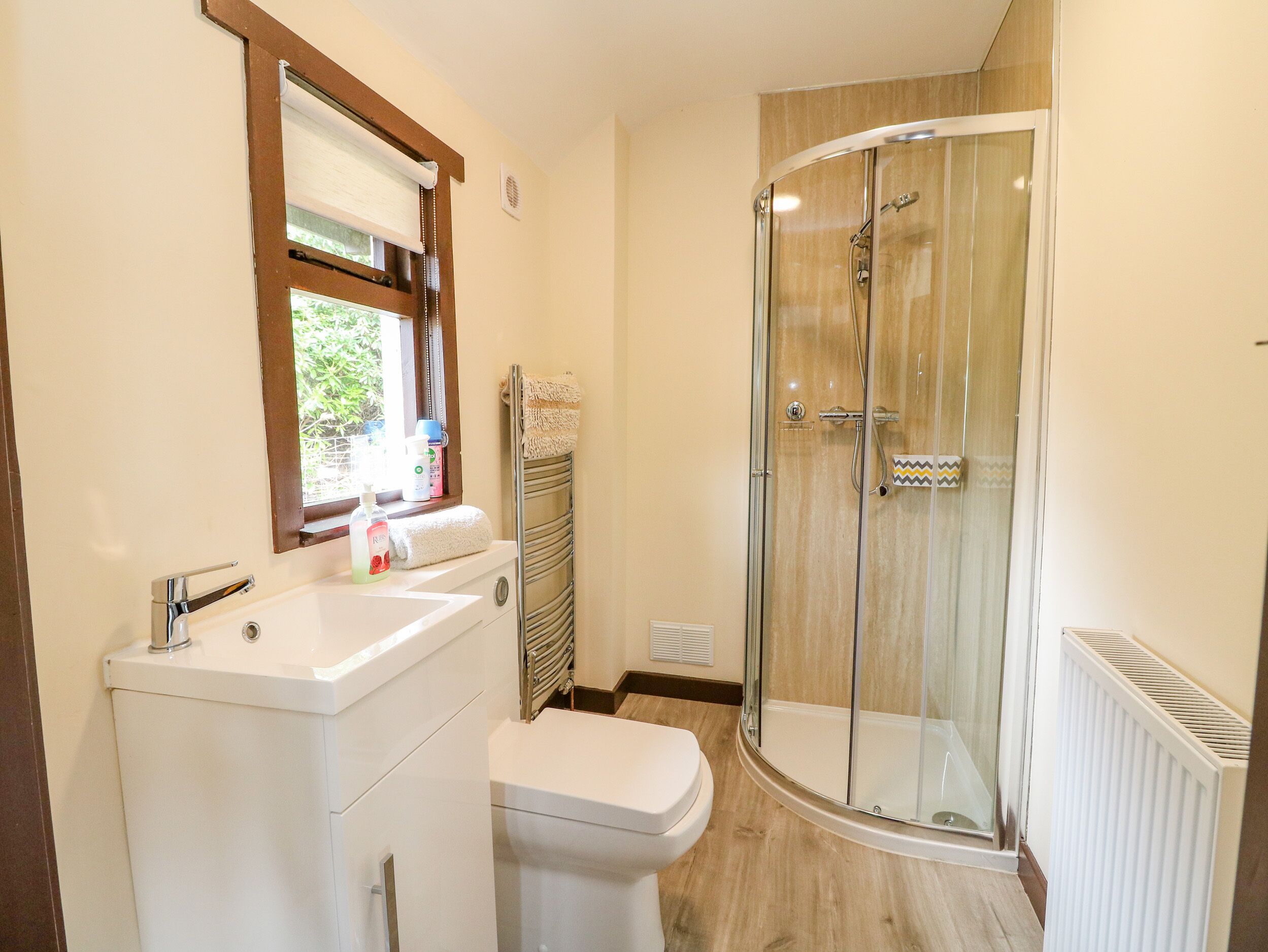 Cottage | Bathroom