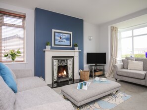 Cottage | Living room - Bryngwyn - Trearddur Bay (Holyhead)
