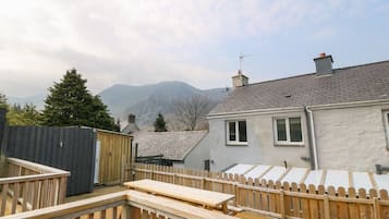 Cottage | Balcony