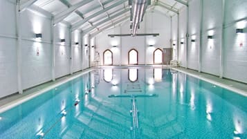 Cottage | Pool | Indoor pool