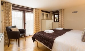 Cottage | 2 bedrooms, individually decorated, individually furnished, free WiFi - Nest Barn (Keswick)