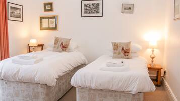 Casa de campo | 8 habitaciones, decoración personalizada y muebles diferentes