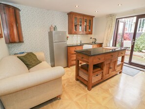Cottage | Interior